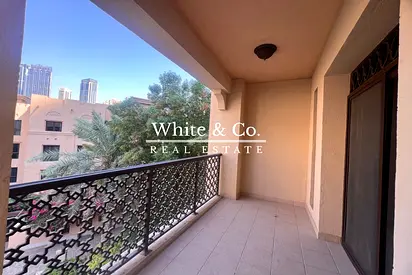 Community View | Unfurnished | VACANT Nov