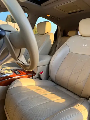 صورة 6 لـ 2014 Infiniti QX70