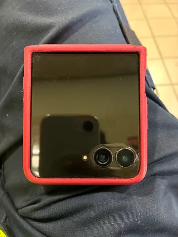 Motorola Razr 60 ultra 512 GB Urgent Sale