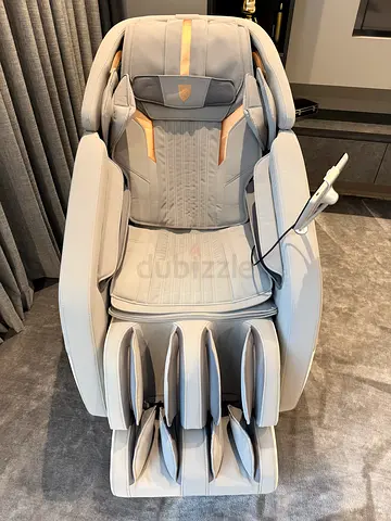 Full-body Electric Massage Chair in Light Grey — Excellent Condition