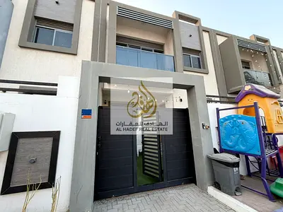 🏡✨ **للإيجار تاون هاوس فاخر في الزاهية – مفروش بالكامل** ✨🏡  🔥 **فرصة مميزة للسكن الراقي – فرش جديد بالكامل!**  📍 **الموقع: الزاهية** 🛏️ **4 غرف