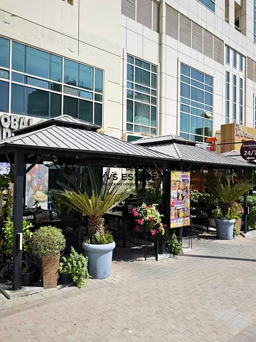 STRATEGIC LOCATION | MAIN ROAD TO JBR | READY