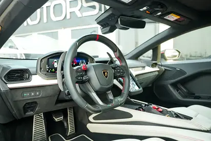 2026 Lamborghini TEMERARIO 照片 8