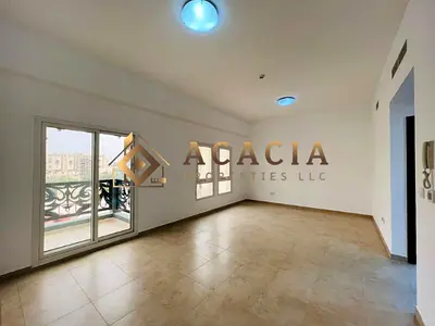 1 Bedroom| Balcony | Closed Kitchen I Vacant