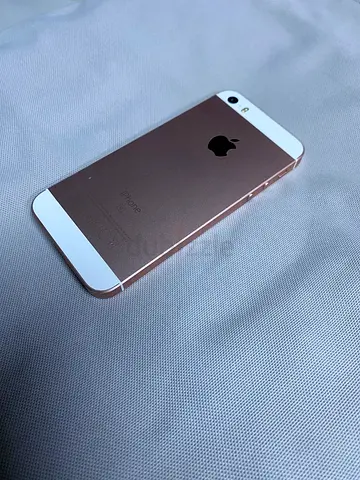 iPhone SE (rose gold) - good condition, unlocked