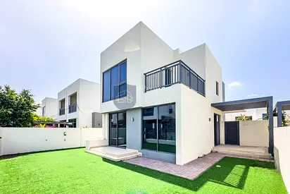 Type 2E | Close to pool | End Unit