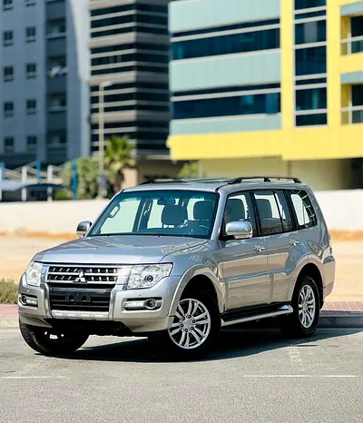 Mitsubishi Pajero 2018 GLS Top Line GCC Specs