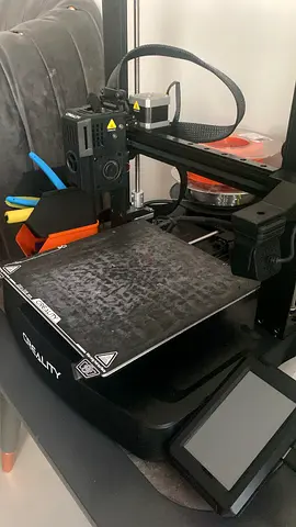Creality Ender 3 Pro 3D Printer - Good Working Condition The printer is a Creality Ender-3 V3 KE 3D