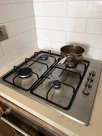 Siemens Stainless Steel 4-Burner Built-in Gas Cooktop