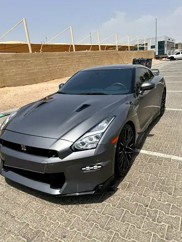 2024 Nissan GT-R — миниатюра 4