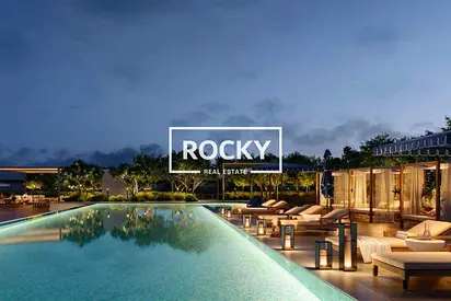 Waterfront Living | Modern | Prime Location