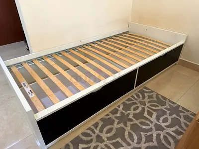 Bed single ikea