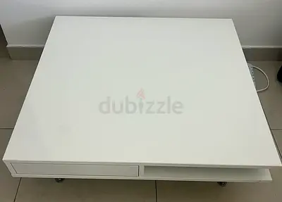 White low modern coffee table with 2 storage drawers