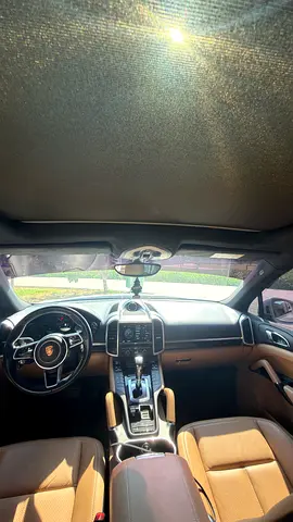 صورة 7 لـ 2016 Porsche CAYENNE