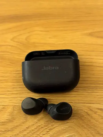 Jabra Elite 10 True Wireless Earbuds – Gloss Black
