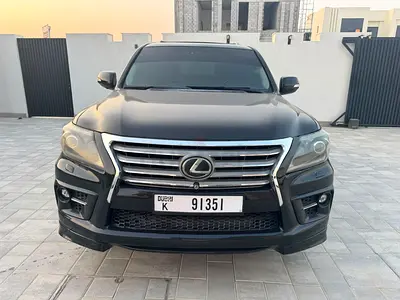 2011 Lexus LX 570 Base GCC Specs in Excellent Condition