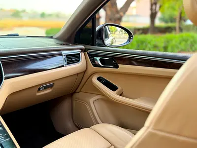 2016 Porsche MACAN — миниатюра 19