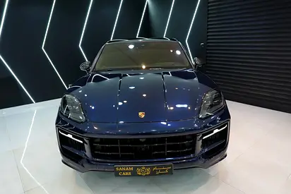 صورة 2 لـ 2025 Porsche CAYENNE