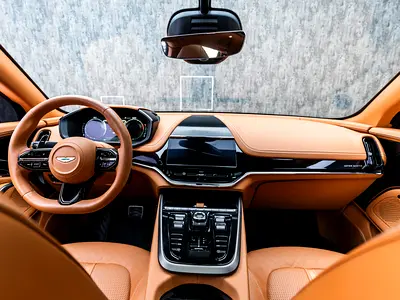 2025 Aston Martin DBX 缩略图 12