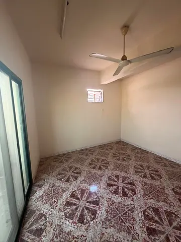 🏠 للإيجار السنوي | الليوارة 2 – عجمان
📍 قريب جداً من كورنيش عجمان
🛏️ غرفتين وصالة صغيرة
💰 21,000 درهم سنوياً
📆 4 أو 6 دفعات
🔐 التأمين: 2,000 درهم
📞 للتواصل