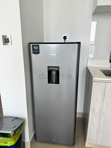 URGENT-LOW PRICE: Hisense Single-Door Refrigerator with Water Dispenser - Very Good Condition