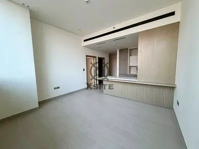 High Floor | Park View | Motivated Seller