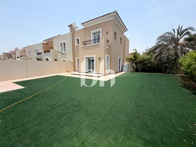 4BR Townhouse | Unfurnished | 2 Parking