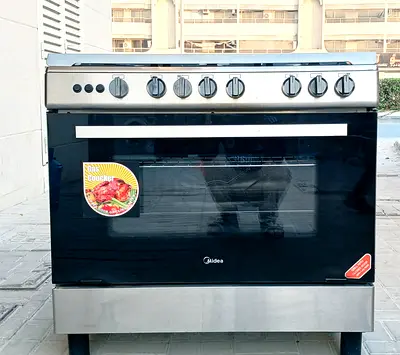 Midea gas cooker 90x60 with 5burners, perfect working