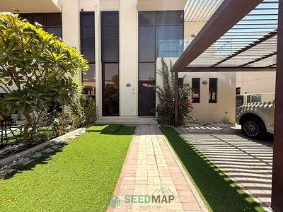 3-Bed Villa -Big Garden| Garden View | Maids Room