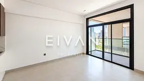 Modern 1BR | Spacious Layout | Community View
