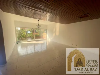 Four-Bedroom Villa with a Living Room for Annual Rent in Sharqan, Sharjah,4 Bedrooms Spacious Living Room Distributor 3 Bathrooms Large Yard