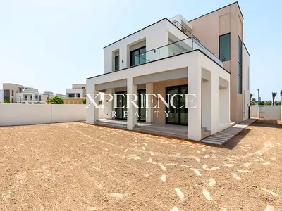 4 BEDS | TYPE A | SINGLE ROW | NEAR AMENITIES