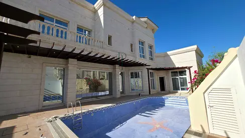 Luxury Living | Private Pool | Modern Architecture