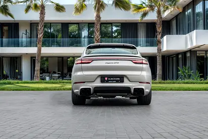 صورة 5 لـ 2023 Porsche CAYENNE