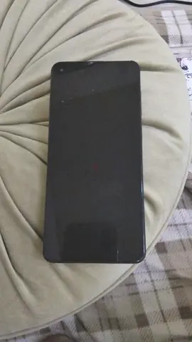 Used Samsung Galaxy smartphone - very good working condition - only screen cracked a little