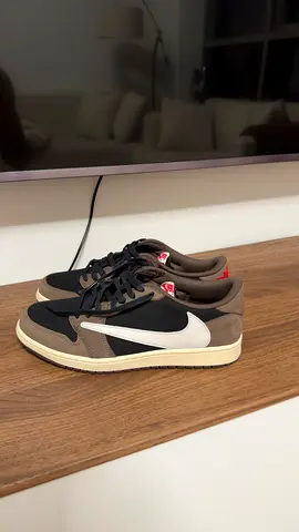 Travis Scott x Air Jordan 1 Low OG Mocha 2019 | EU 44.5 | Brand New