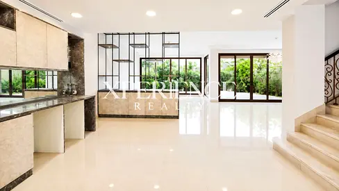 BIGGEST PLOT | CORNER UNIT | VACANT | WELL MAINTAINED