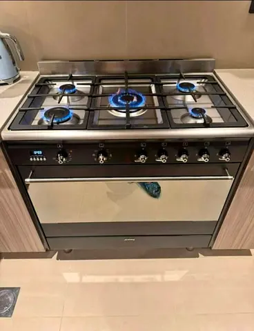Smeg Gas/electric oven cooker 90x60cm