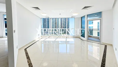 3 BR+M | VACANT | SPACIOUS LAYOUT | BALCONY