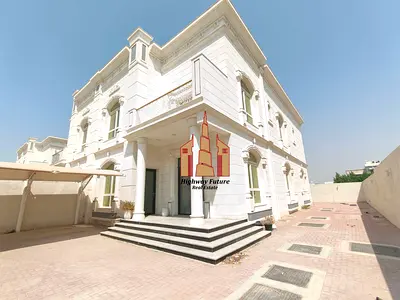 Spacious 5 BHK Family Villa with Majlis & Maid’s Room