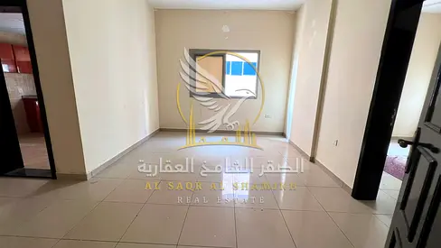 غرفة وصالة في البوطينة مساحة واسعة وتشطيب حديث موقع مميز قريب من نستو والشارع الرئيسي