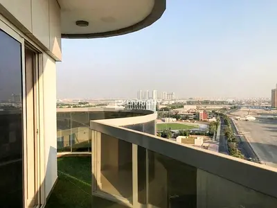 LARGE LAYOUT | READY TO MOVE IN | ACTIVE LIFESTYLE