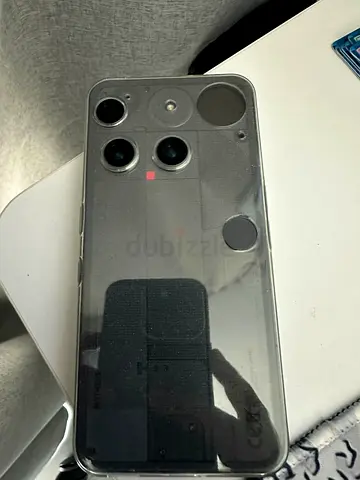Used Phone 3 Dual SIM 5G Black 12GB RAM 256GB With Free Gifts - Middle East Version- Good condition