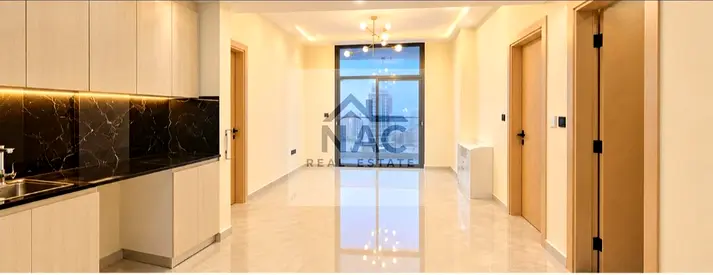 Stunning View, Specious 2 Bedroom, Natural Bright, Ready To Move In.