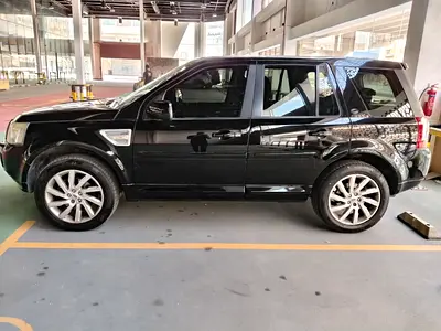 2011 LAND Rover LR2 照片 2