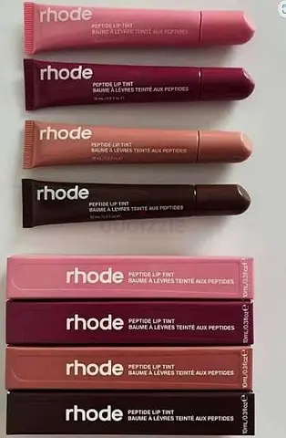 1 Rhode lip peptide ( you can choose one shade)
