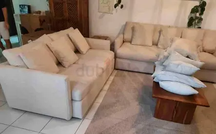 Crate&barrel 2+3 Sofa Excellent condition