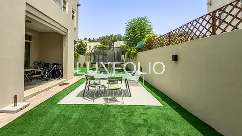 Large Plot | Vacant Soon | Quiet Location