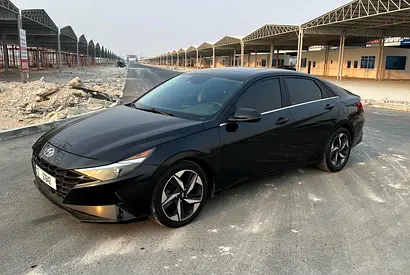 Hyundai Elantra SEL 2021 full options First owner