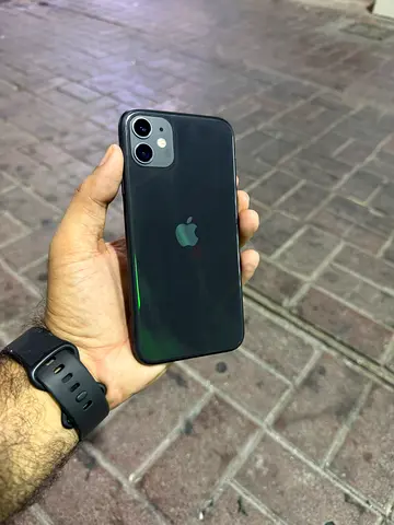 iPhone 11 128gb sim lock